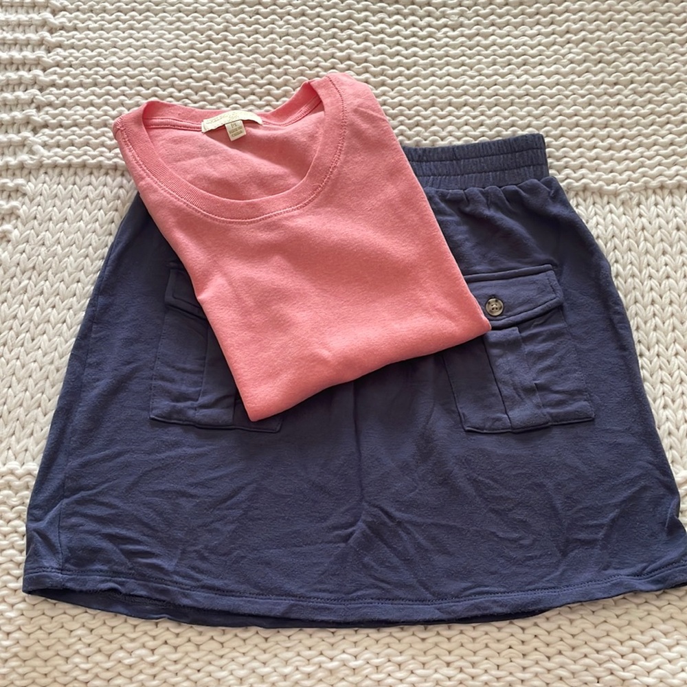 Girl’s Skirt and Top Bundle Size M